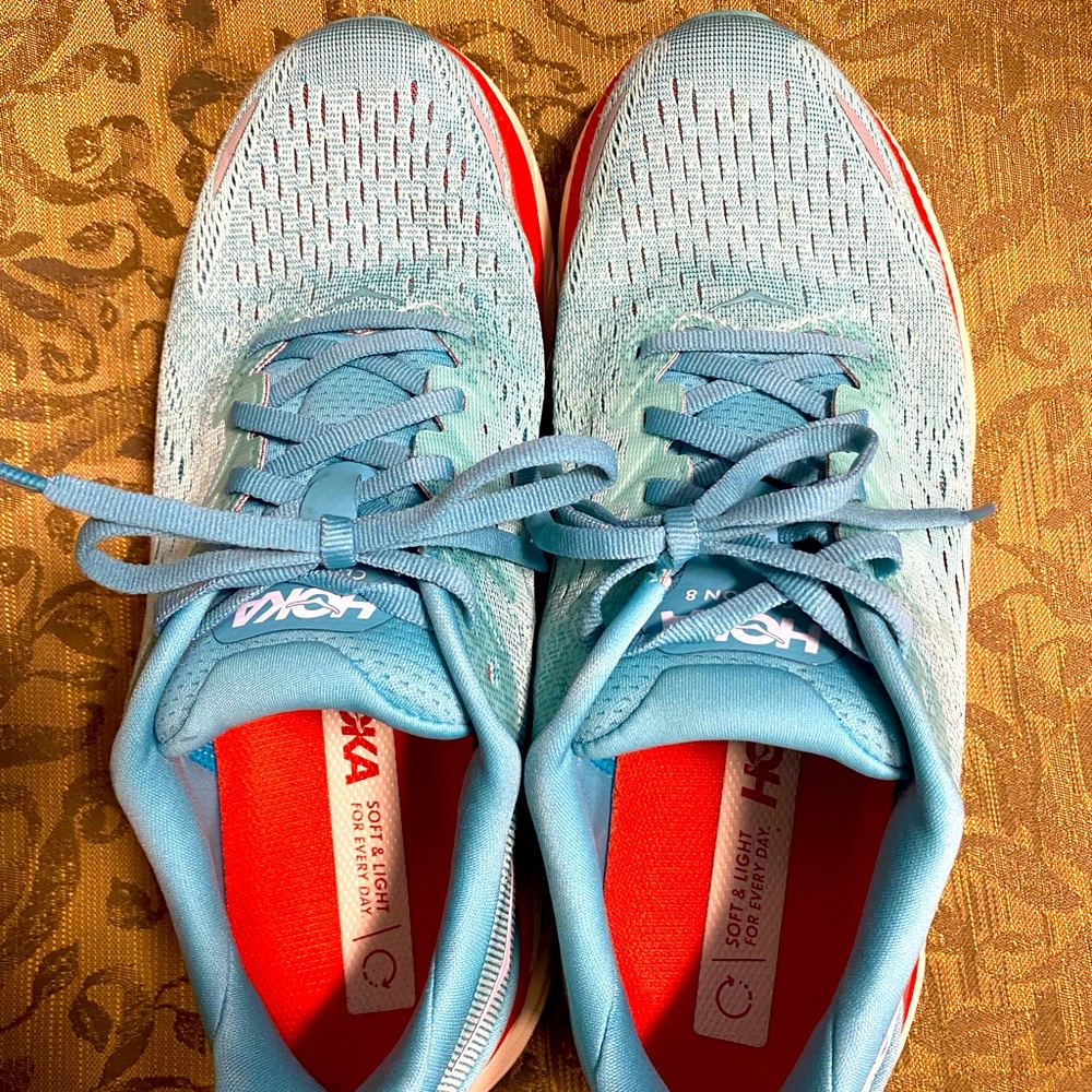 Hoka Clifton Women’s Size 8.5. Bought Oct 2021. Worn a total of 8-10 times.